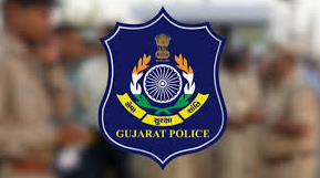 સોનગઢમાં ખાખીના નામે ધમકી ? ટેમ્પો ચાલકને ઢોરમાર મારી ‘હું પોલીસ છું’ કહીને નકલી કે અસલી પોલીસવાળો રફુચક્કર!